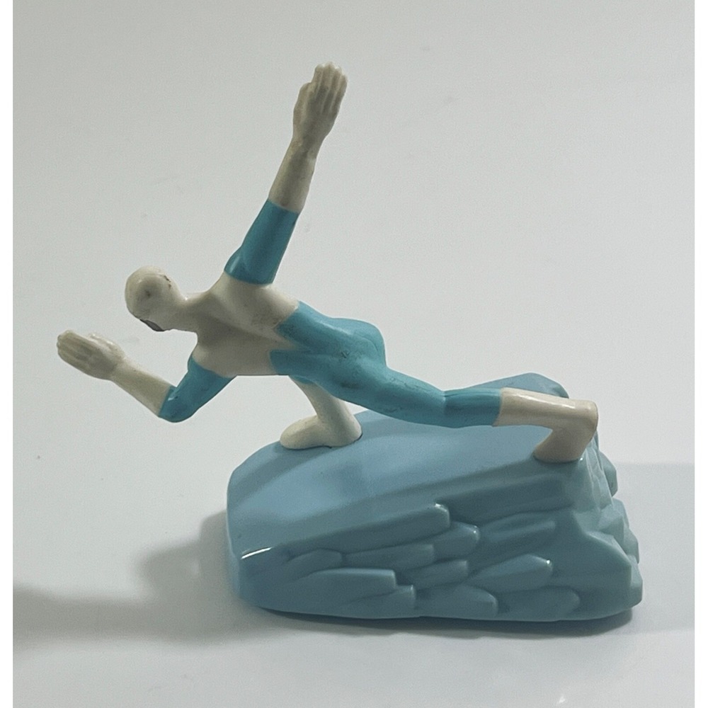 McDonald's 2018 Disney Pixar The Incredibles 2 Frozone Pull Back Toy Figure - Picture 2 of 5